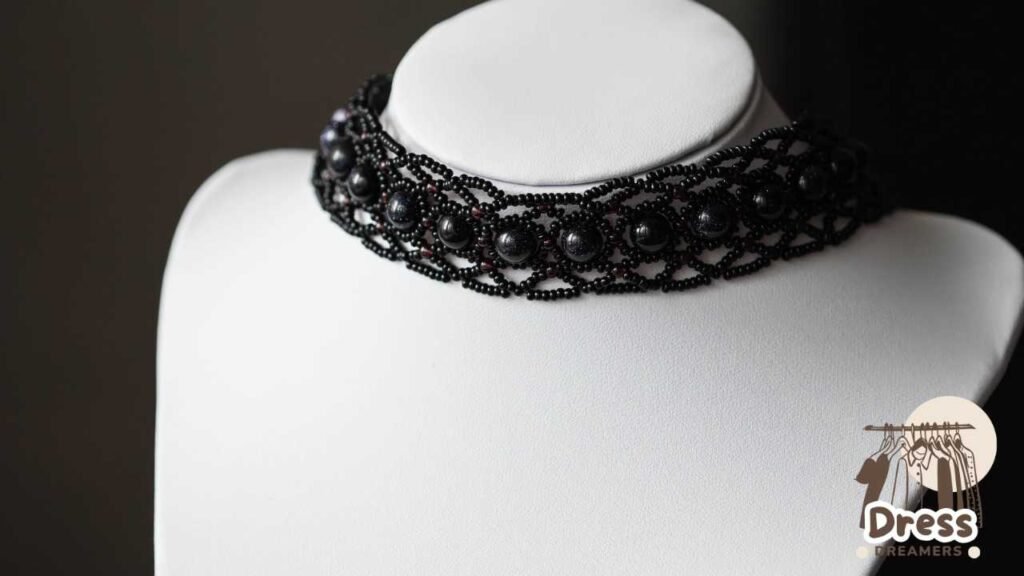 Choker Necklaces: The Bold 90s Statement Piece